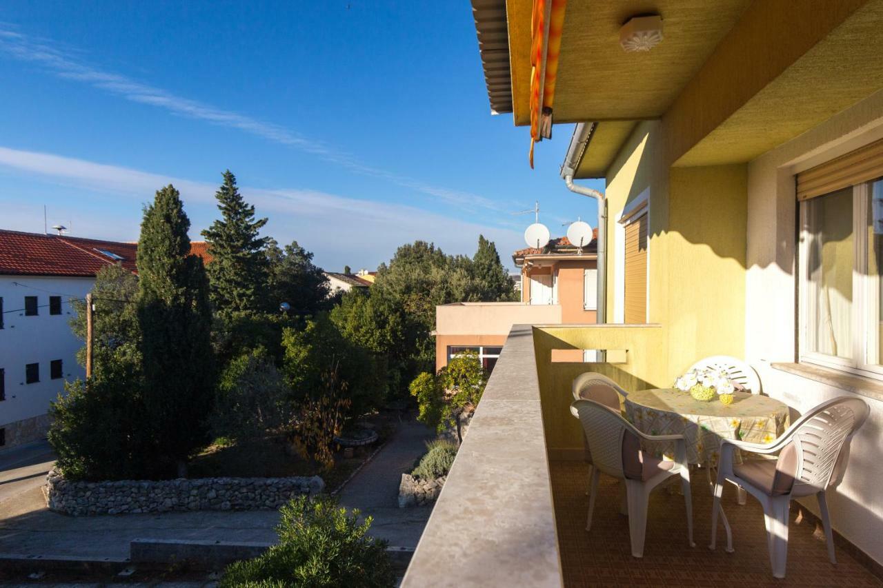 Neda Punat Exterior foto